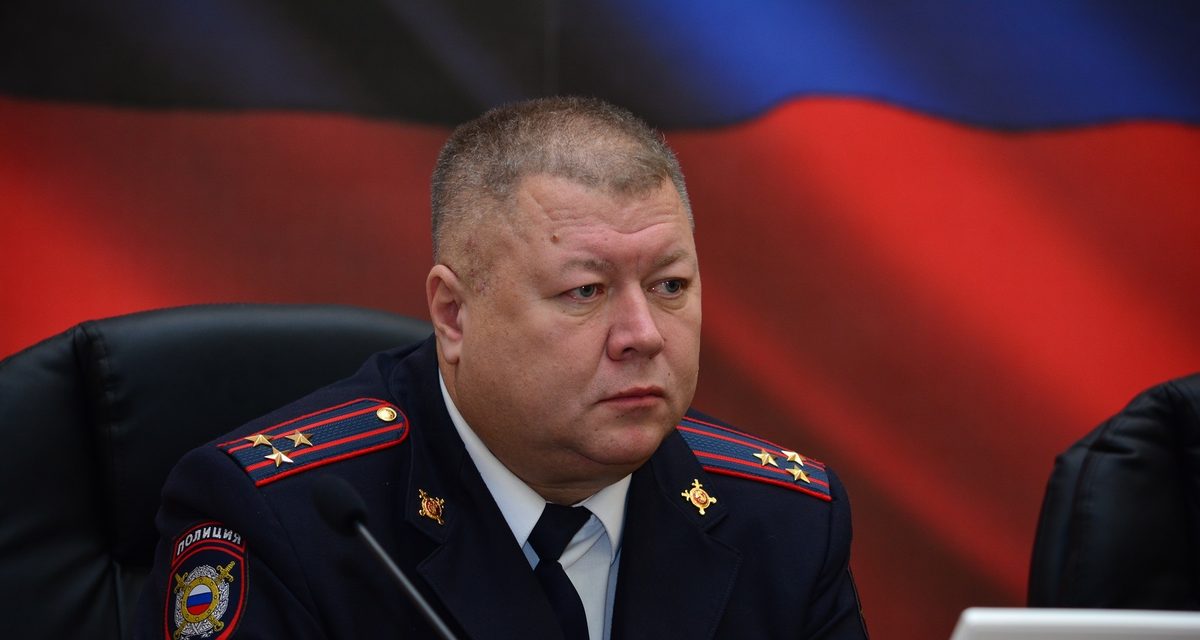 Полковник в отставке рассказал молодым оперативникам, как тетрадка выдала грабителя